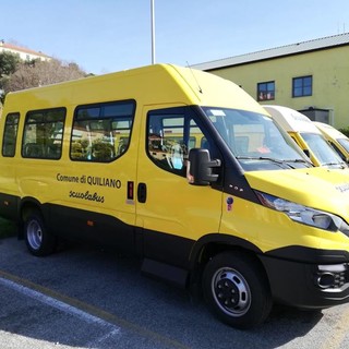 Due nuovi scuolabus per i bambini di Quiliano (FOTO)