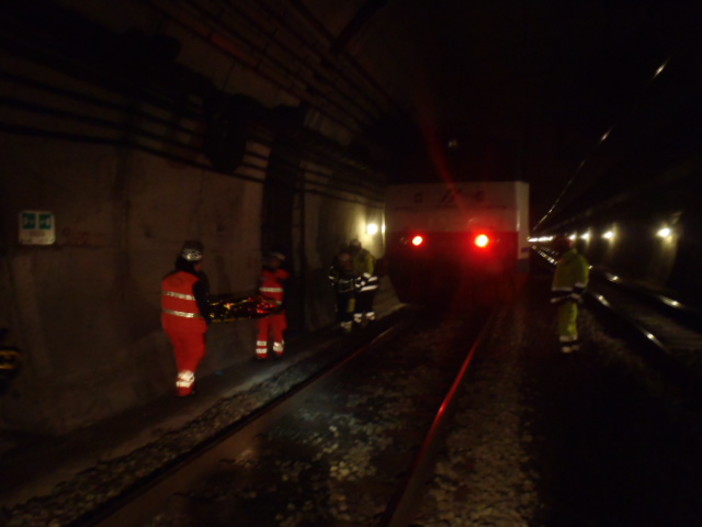 Fs Liguria, esercitazione di emergenza nella galleria “Capo Verde”