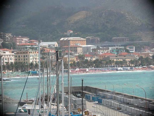 Fondato a Varazze il Circolo "L'Opinione"