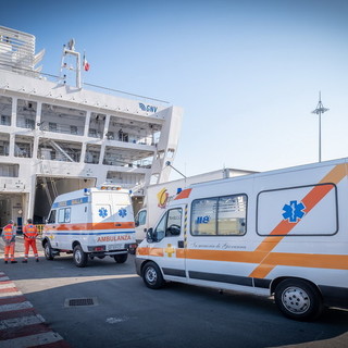 Genova: portati oggi a bordo della 'nave ospedale' Gnv Splendid i primi due pazienti (FOTO e VIDEO) Genova: portati oggi a bordo della 'nave ospedale' Gnv Splendid i primi due pazienti (FOTO e VIDEO)