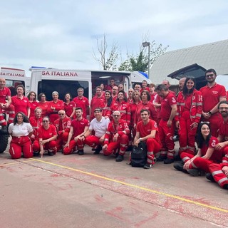 Stella, inaugurati due nuovi mezzi per la Croce Rossa in memoria di Massimo Cambise (FOTO) Stella, inaugurati due nuovi mezzi per la Croce Rossa in memoria di Massimo Cambise (FOTO)