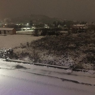 E' arrivata la neve nell'entroterra savonese: le previsioni per le prossime ore (FOTO)