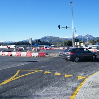 Albenga: lavori alla rotonda, traffico e disagi