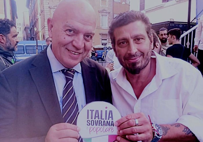 Elezioni 2022, Nappi (Italia Sovrana e Popolare): "Una croce sul nostro simbolo per evitarne una ben più pesante sulle spalle in futuro" Elezioni 2022, Nappi (Italia Sovrana e Popolare): "Una croce sul nostro simbolo per evitarne una ben più pesante sulle spalle in futuro"