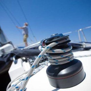 La Capitaneria di Porto di Savona non si adegua ai nuovi quiz per patenti nautiche: la denuncia di Confarca