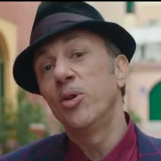 Neffa canta a Sanremo "Sogni e nostalgia": protagonista del video Varigotti