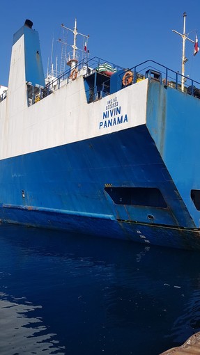 Savona, bloccato e sanzionato tentativo di autoproduzione nel porto Savona, bloccato e sanzionato tentativo di autoproduzione nel porto