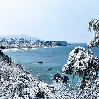 Meteo, possibili nevicate in serata. Domani tempo in miglioramento Meteo, possibili nevicate in serata. Domani tempo in miglioramento