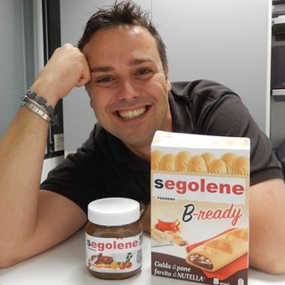 "Francesi non mangiate più Nutella per salvare il pianeta", Ciangherotti replica alla Royal:"Più crema per tutti e meno socialisti"