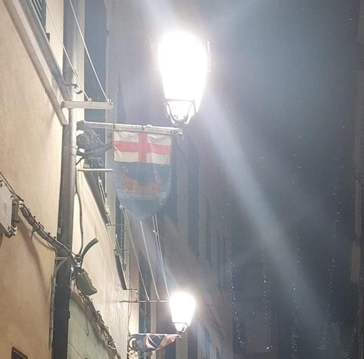 Varazze, installate nuove lanterne a led nel centro storico. Il sindaco: "Porteranno ad un risparmio energetico"
