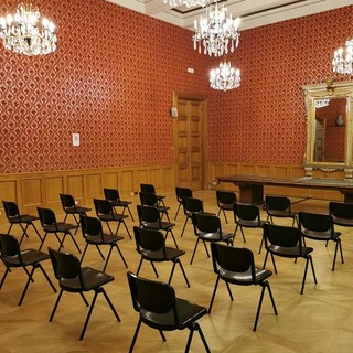 Savona, inaugurata la riqualificata storica Sala Rossa del comune