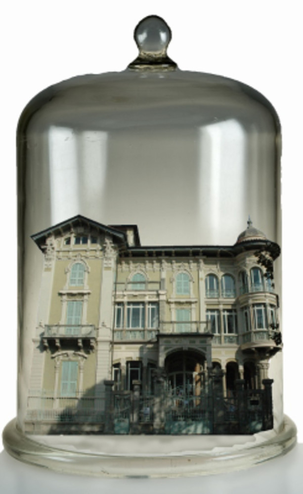 E' stata prorogata al 4 marzo 2018 la mostra "Natale SottoVetro. Maestri muranesi ad Altare"