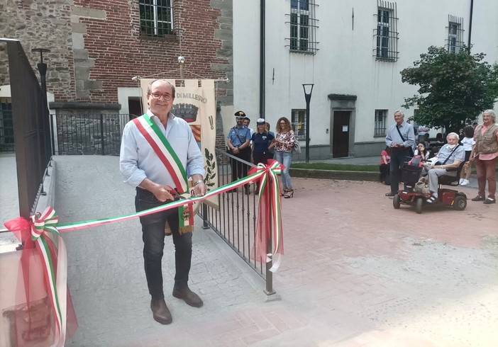 Millesimo elimina le barriere architettoniche, aperto il nuovo percorso pedonale dietro al palazzo comunale