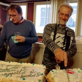 Cairo Montenotte: un festoso saluto all'ex comandante della polizia locale Nicolini per la meritata pensione