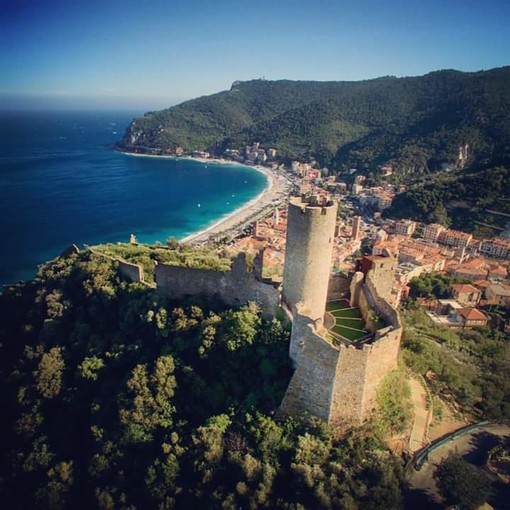 Semplicemente Noli: "Interpellanze in scadenza per essere discusse" Semplicemente Noli: "Interpellanze in scadenza per essere discusse"