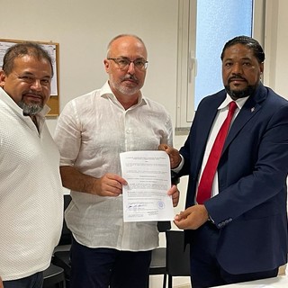 Savona, apre lo sportello consolare Dominicano. All’incontro il sindaco Russo, il Prefetto Gullotti e il Questore Simone