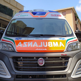 Bambino di 4 anni in difficoltà in mare a Celle Ligure, portato in salvo a riva dai genitori