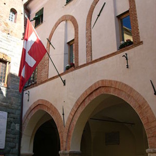 Da disoccupati a cacciatori di evasori