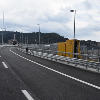 Ponte Genova San Giorgio: in serata l'apertura al traffico dopo una rifinitura alla pavimentazione