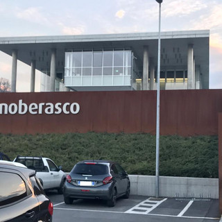 Grave infortunio sul lavoro a Carcare: operaio trasportato in codice rosso al San Martino di Genova