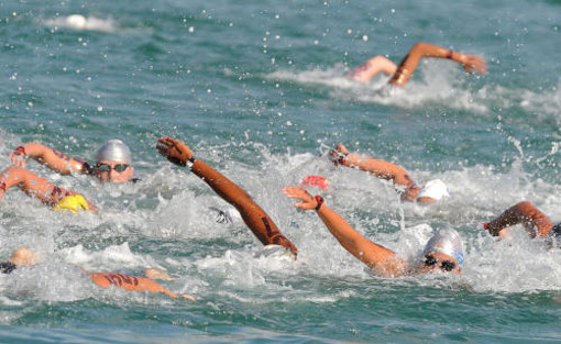 “Swim and Go”, dalla Regione quasi 2 milioni di euro per promuovere il nuoto tra i più giovani