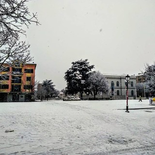 10 cm di neve a Cairo, il Comune raccomanda la massima prudenza per la formazione di ghiaccio