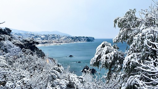 Meteo, possibili nevicate in serata. Domani tempo in miglioramento Meteo, possibili nevicate in serata. Domani tempo in miglioramento