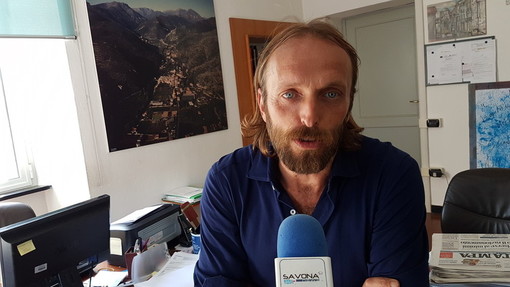 Il sindaco di Cisano Massimo Niero ospite a Radio Onda Ligure 101 Il sindaco di Cisano Massimo Niero ospite a Radio Onda Ligure 101