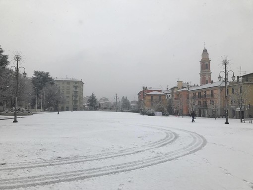 Scatta l'allerta meteo neve. Grandine e neve in Provincia di Savona Scatta l'allerta meteo neve. Grandine e neve in Provincia di Savona