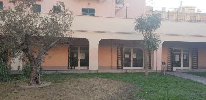 Il Comune di Spotorno inaugura il nuovo sportello polifunzionale Il Comune di Spotorno inaugura il nuovo sportello polifunzionale