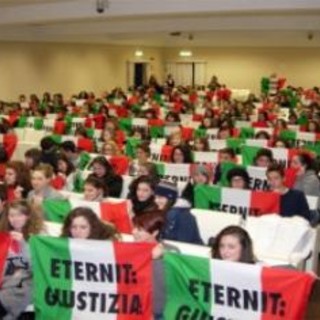 Incontri alla Ubik: “Diritti in movimento: No Tav - No Gronda - No amianto - No carbone”