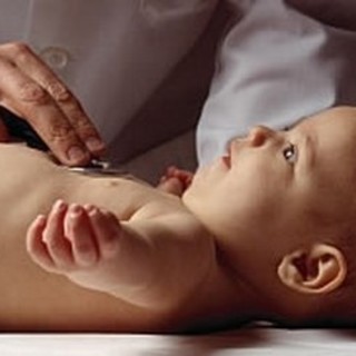 In Liguria non nascono quasi più bambini: la regione conquista la maglia nera per la natalità