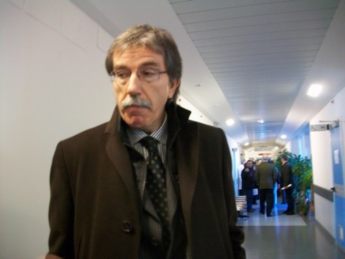 Fufy Neirotti (Asl2 - € 149779,92 l'anno) con una lettera disdice unilateralmente gli accordi sindacali. La Cisl fp gliene chiede conto