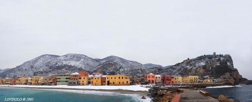 Finale: neve a Varigotti, le fotografie di Carlo Lovisolo