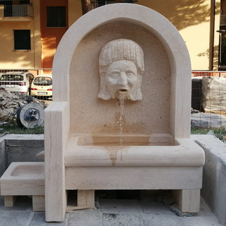Finalpia riavrà la sua fontana: il "Muto" ritornerà a vigilare sulla nuova via Santuario