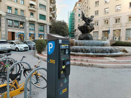 Savona, nuova gestione della sosta con Tpl Linea: da domani, 12 dicembre, in funzione i nuovi parcometri Savona, nuova gestione della sosta con Tpl Linea: da domani, 12 dicembre, in funzione i nuovi parcometri