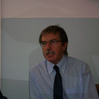 Inchiesta sulla gara d'appalto per l'ortopedia privata ad Albenga, sospesi Flavio Neirotti e Gabriella Baldinotti