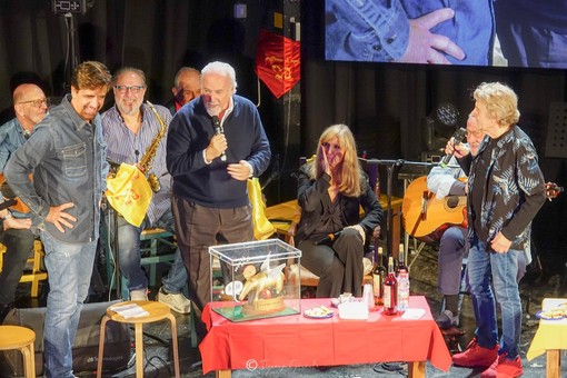 Albenga, un mese di fatiche ma la soddisfazione è tanta per i Fieui di caruggi: "Non poteva andare meglio" Albenga, un mese di fatiche ma la soddisfazione è tanta per i Fieui di caruggi: "Non poteva andare meglio"