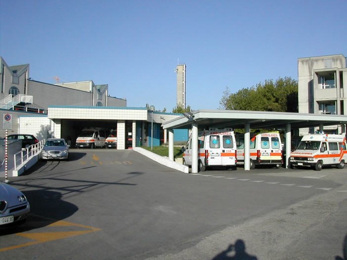 Spotorno: tre feriti in un incidente in viale Europa