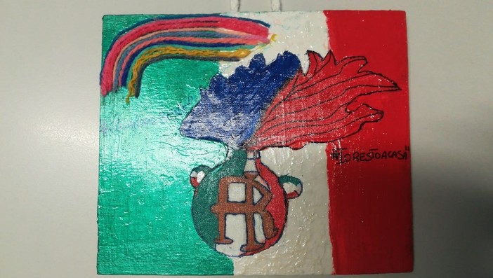Carabinieri "angeli ed eroi": cittadina dona una sua opera d'arte ai militari dell'Arma di Borghetto (FOTO) Carabinieri "angeli ed eroi": cittadina dona una sua opera d'arte ai militari dell'Arma di Borghetto (FOTO)