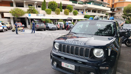 Bergeggi, tragedia sul lavoro: 66enne cade dal tetto e muore sul colpo Bergeggi, tragedia sul lavoro: 66enne cade dal tetto e muore sul colpo
