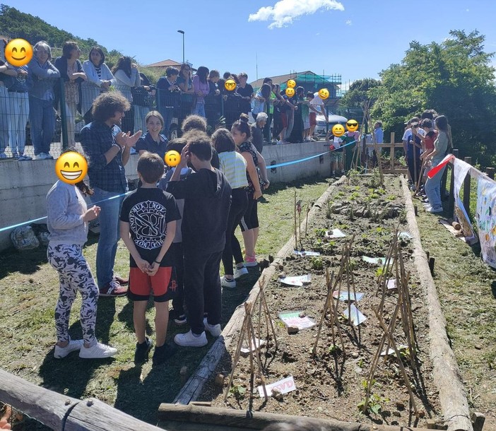 "I ragazzi della Terra", inaugurato a Stella un orto didattico
