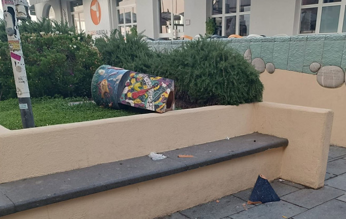 Albisola, i vandali colpiscono ancora: danneggiata una scultura