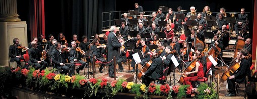 Concerto di fine anno al Chiabrera con l'orchestra sinfonica di Savona Concerto di fine anno al Chiabrera con l'orchestra sinfonica di Savona