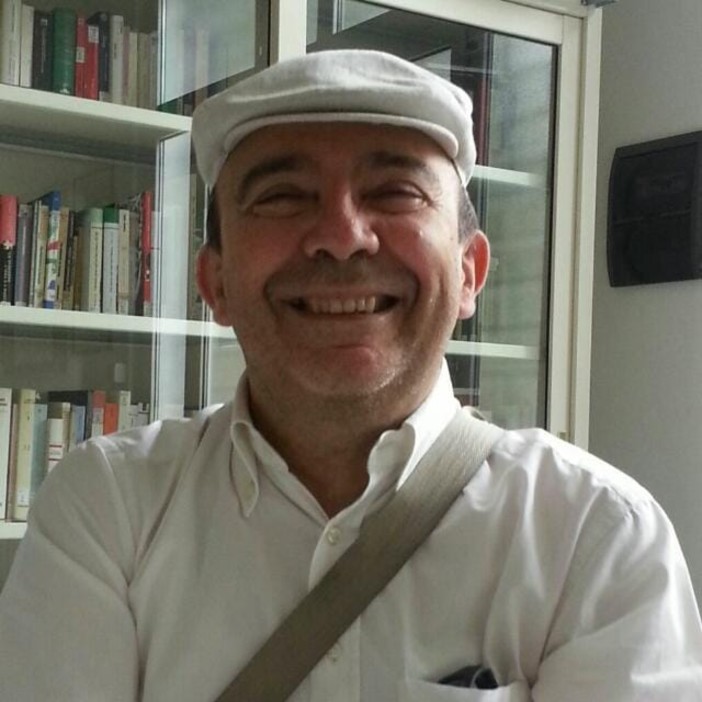 Foto tratta dalla pagina dedicata all'evento: "Giancarlo Onnis, vogliamo ricordarti con una festa, con allegria"