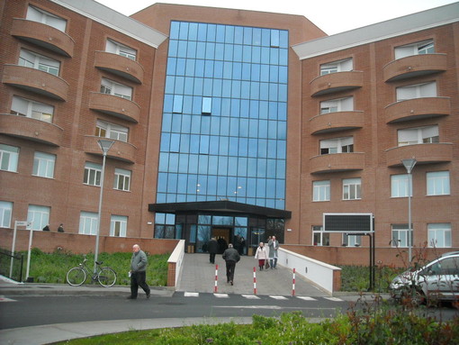 L'ingresso dell'ospedale di Albenga