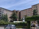 Carichi di lavoro eccessivi, i lavoratori Coop Service incrociano le braccia davanti all'ospedale San Paolo