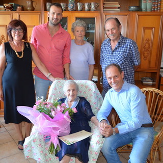 Andora festeggia i 106 anni di Olga Torselli