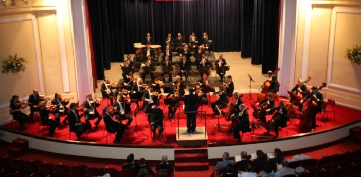 A Finale musiche da film con l'Orchestra Sinfonica di Sanremo