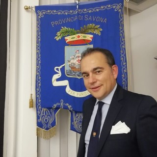 Il presidente della Provincia Olivieri replica al Pd: "Attacco personale e di basso profilo"